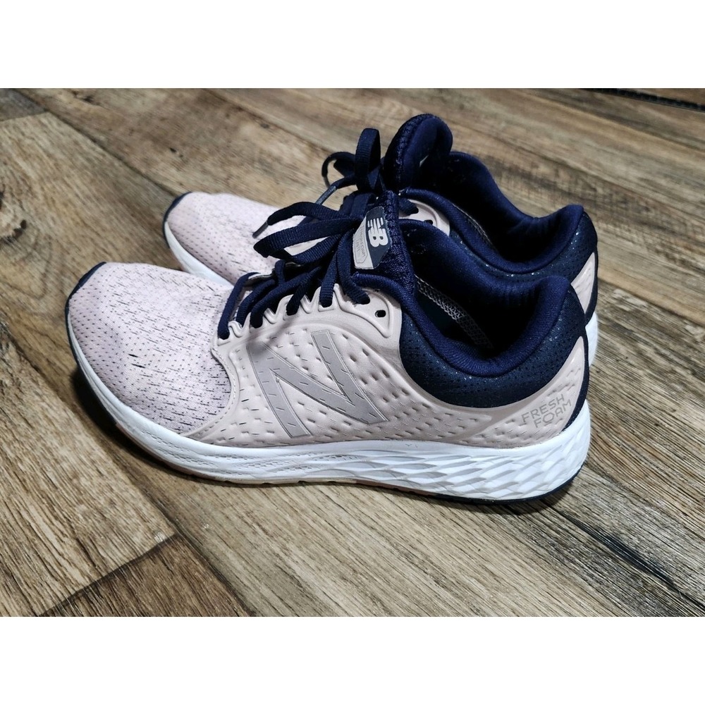 New Balance Women's Fresh Foam Pink Navy Bkue Athletic Running Shoes Size 8 - Picture 3 of 16
